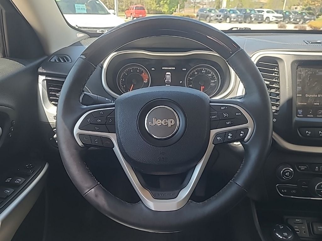 2016 Jeep Cherokee Overland