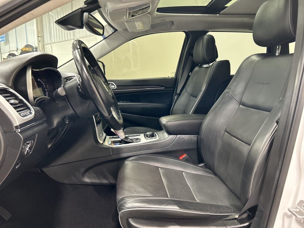 2020 Jeep Grand Cherokee Summit