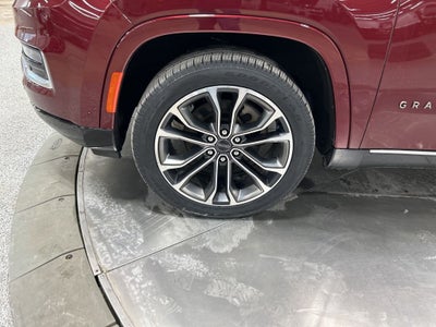 2022 Jeep Grand Wagoneer Series III