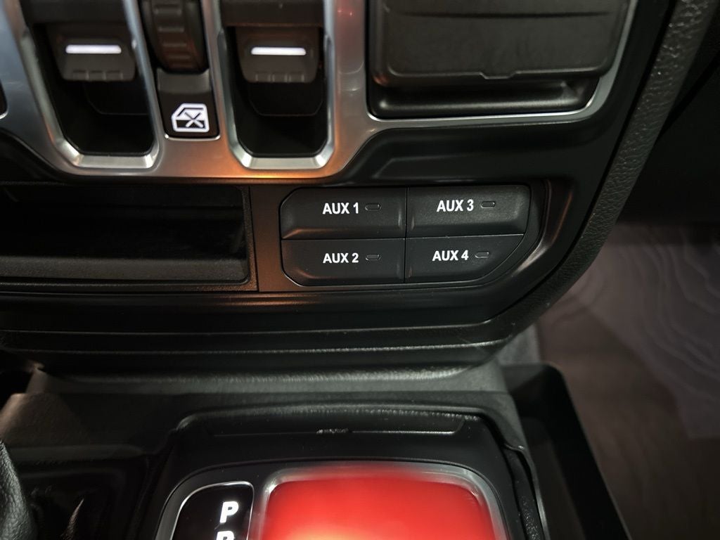 2021 Jeep Gladiator Willys