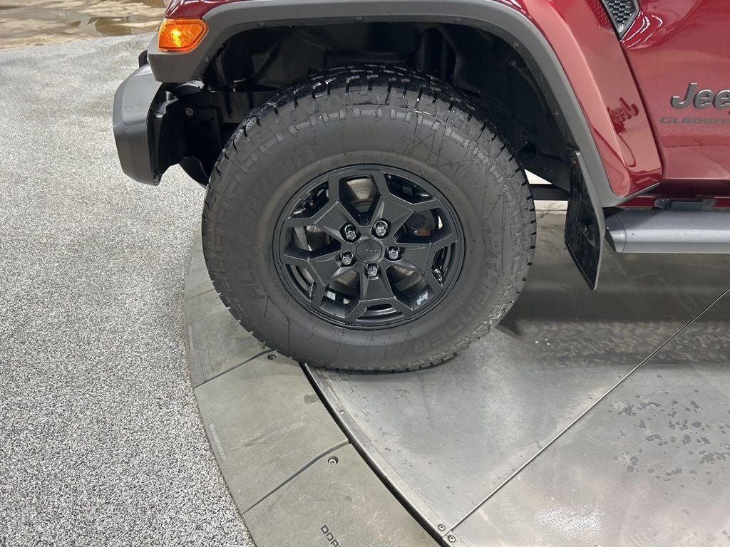 2021 Jeep Gladiator Willys