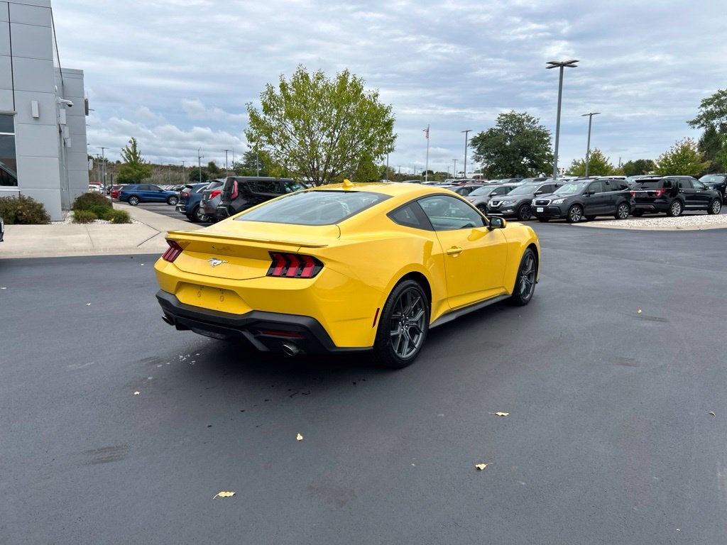 2024 Ford Mustang EcoBoost