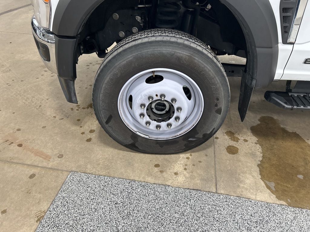 2023 Ford F-600SD XLT