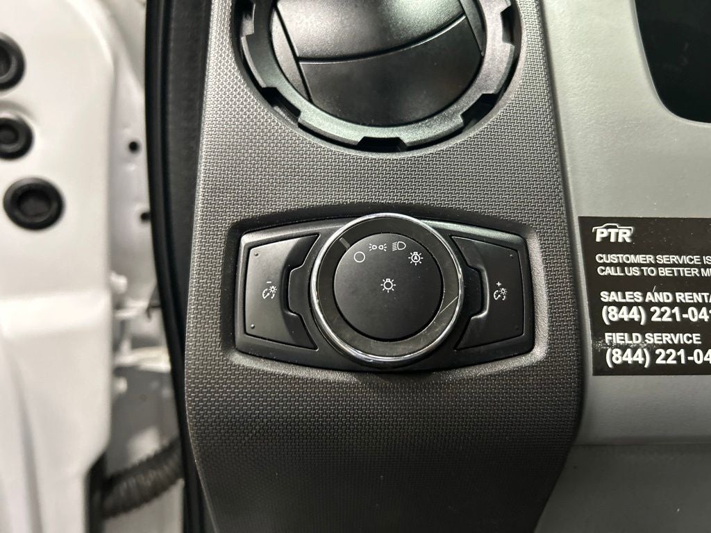 2022 Ford F-750SD Base