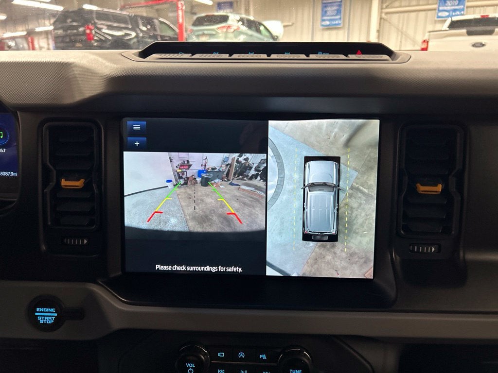 2022 Ford Bronco Base