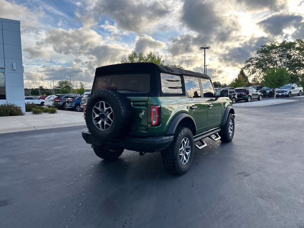 2022 Ford Bronco Base