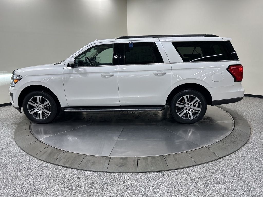 2023 Ford Expedition Max XLT