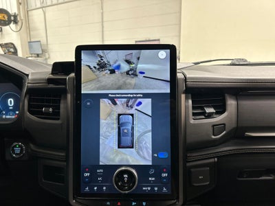 2023 Ford Expedition Max Platinum