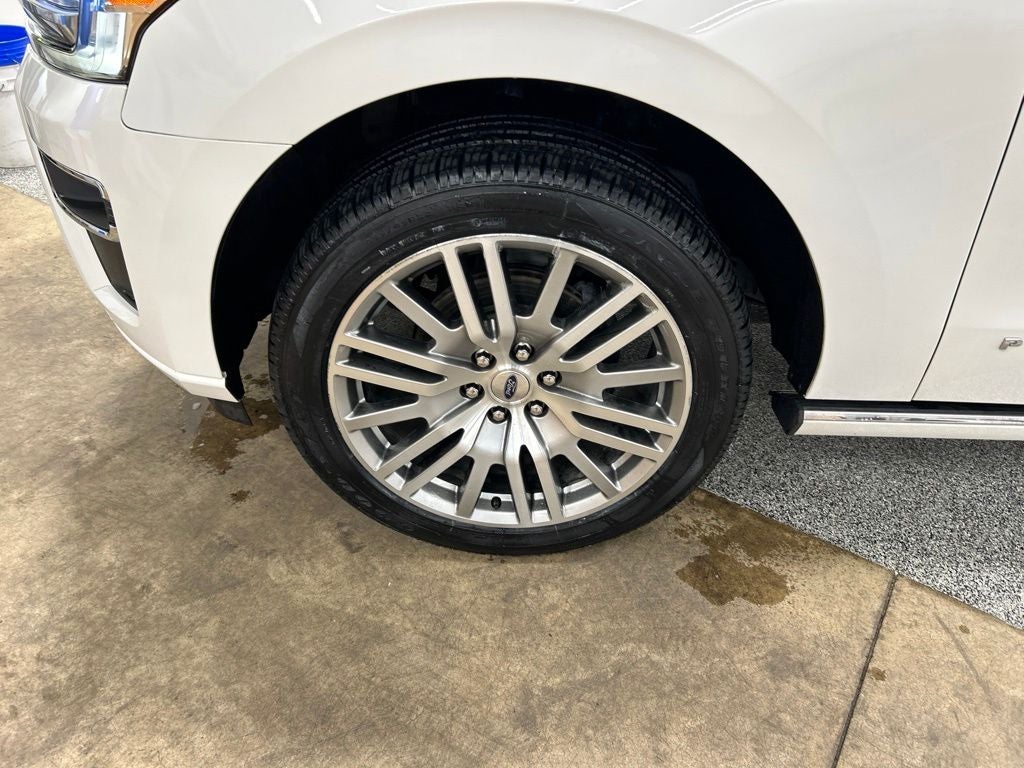 2023 Ford Expedition Max Platinum