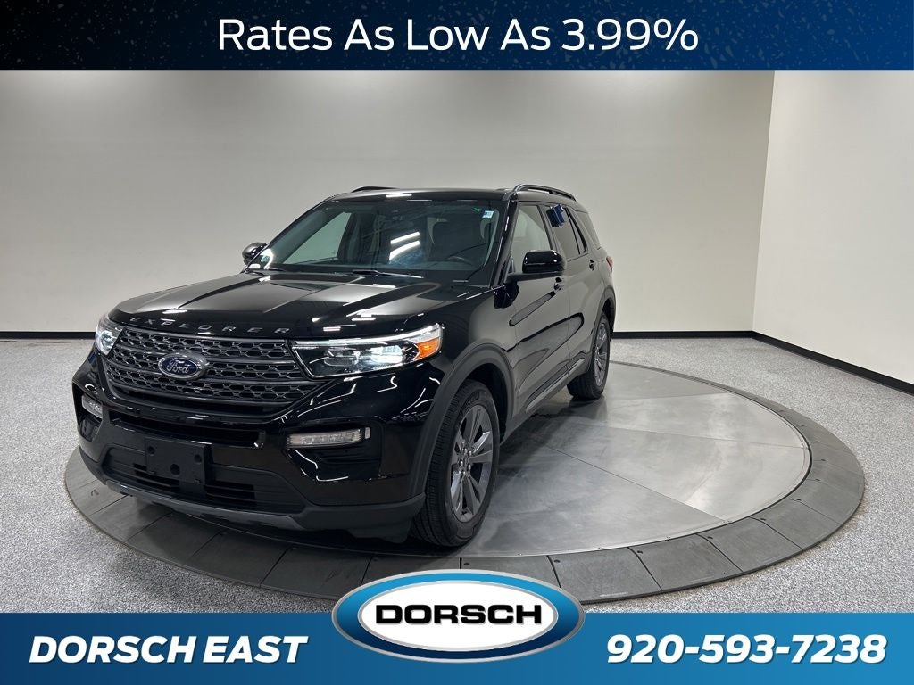 2023 Ford Explorer XLT 4WD's photo