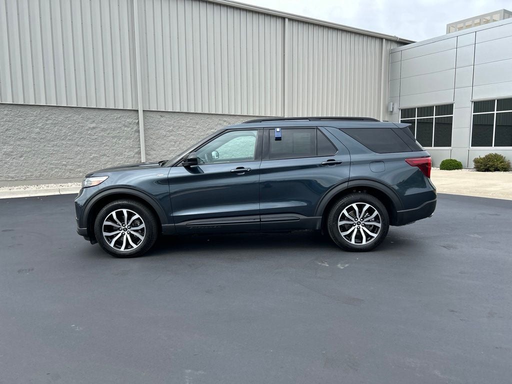 2023 Ford Explorer ST-Line