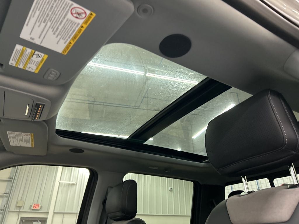 2026 Ford F-250SD Black Widow