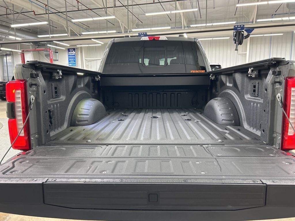 2026 Ford F-250SD Black Widow