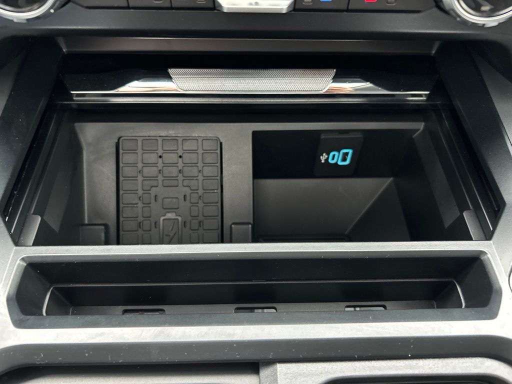 2025 Ford F-250SD BLACK WIDOW