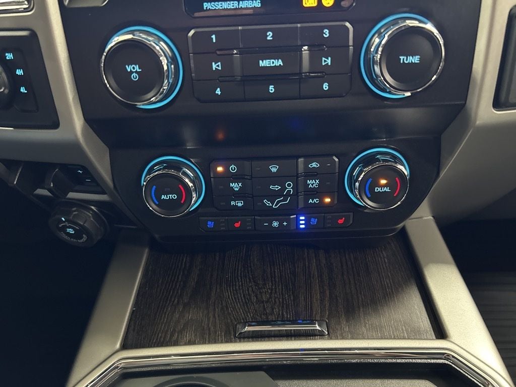 2021 Ford F-250SD Lariat