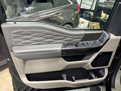 2025 Ford F-350SD Platinum