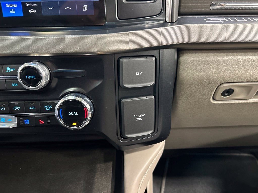 2025 Ford F-350SD Platinum