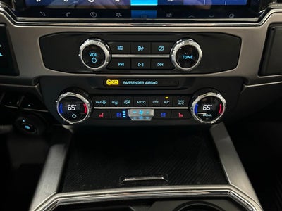 2022 Ford F-450SD Platinum DRW