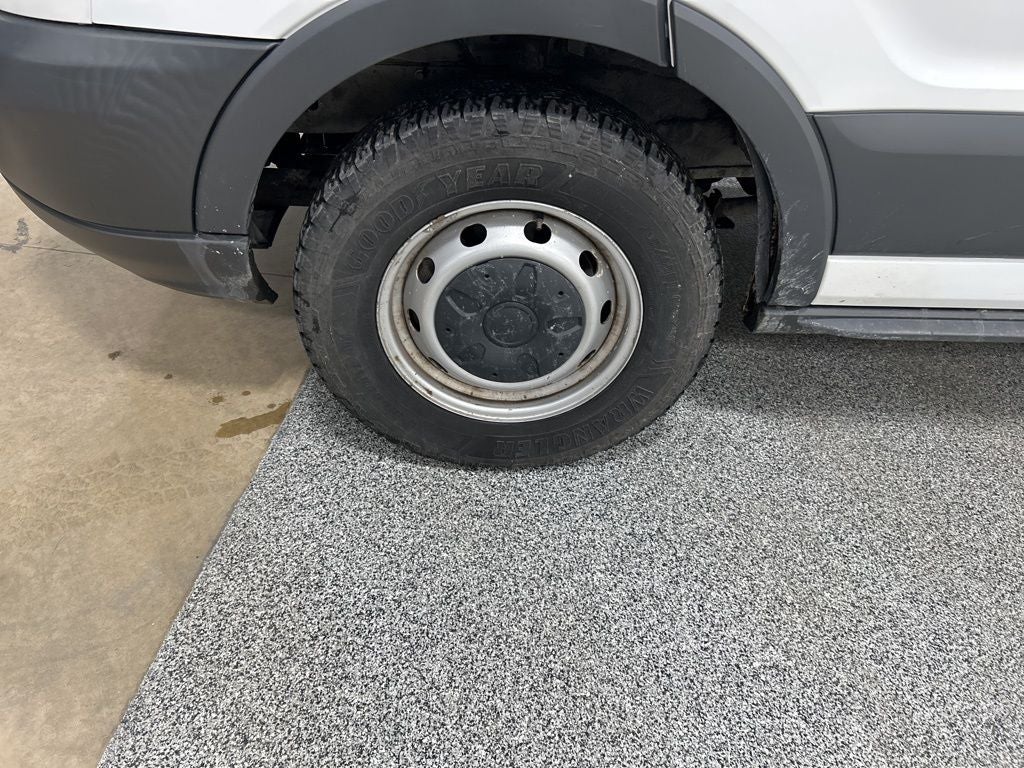 2017 Ford Transit-250 Base