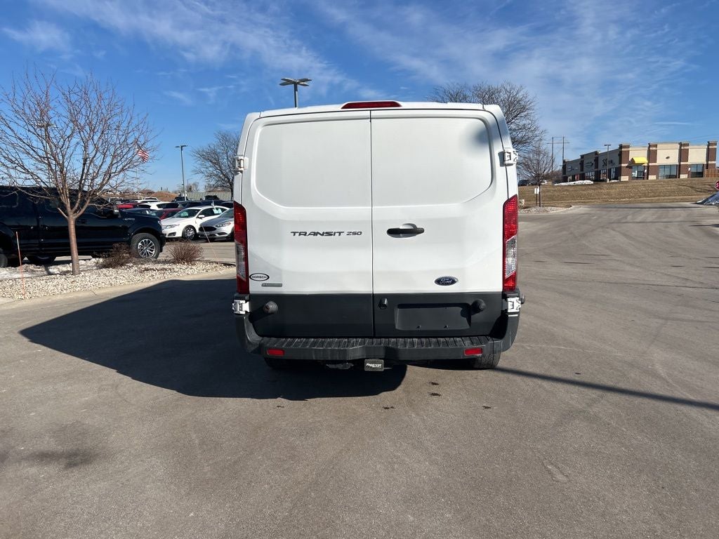 2017 Ford Transit-250 Base