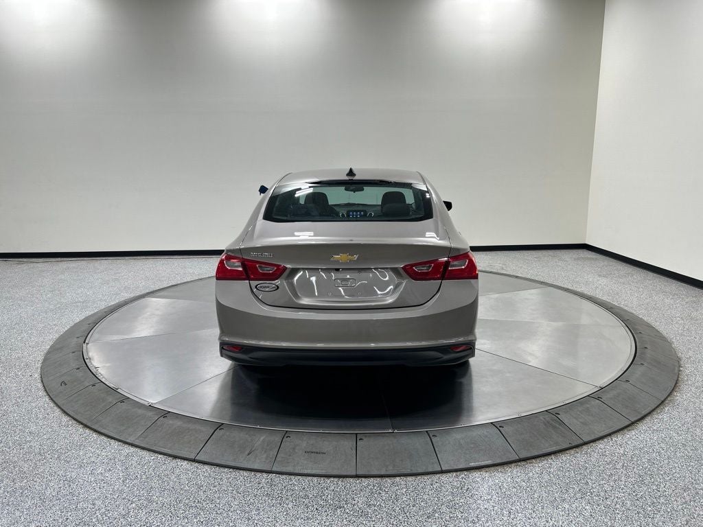 2022 Chevrolet Malibu LS 1LS
