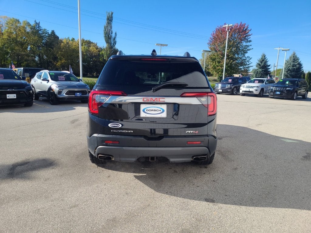 2020 GMC Acadia AT4
