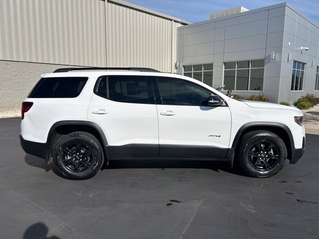 2020 GMC Acadia AT4