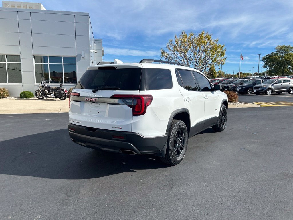 2020 GMC Acadia AT4