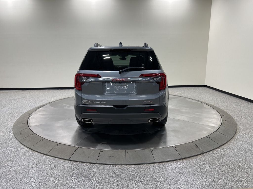 2022 GMC Acadia AT4