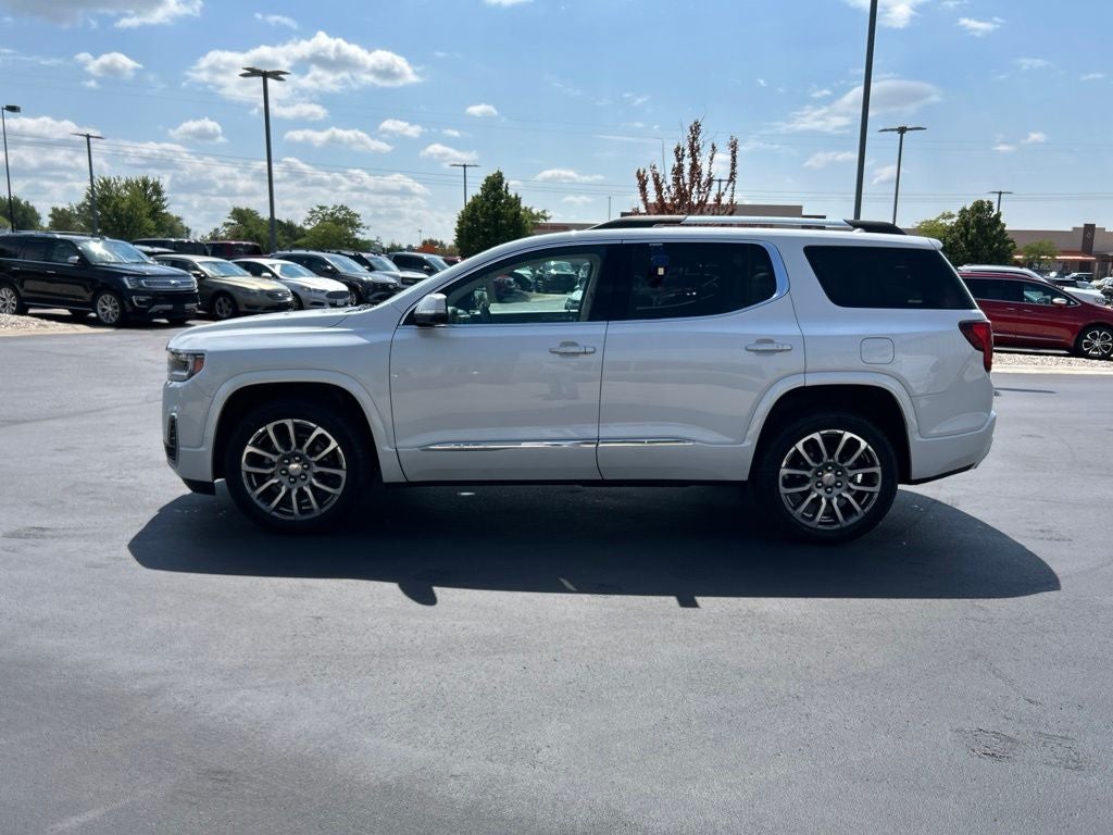 2023 GMC Acadia Denali