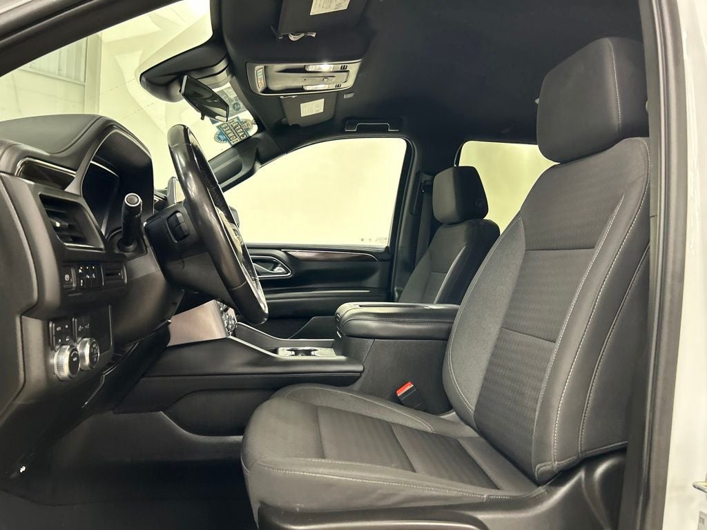 2023 GMC Yukon SLE
