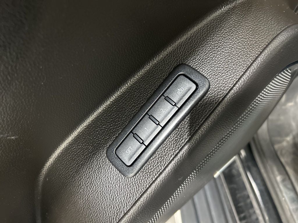 2020 GMC Yukon XL SLT