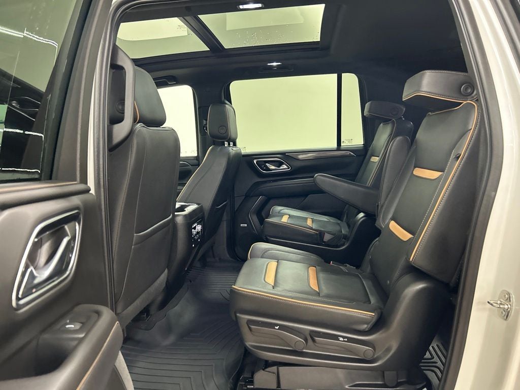 2023 GMC Yukon XL AT4