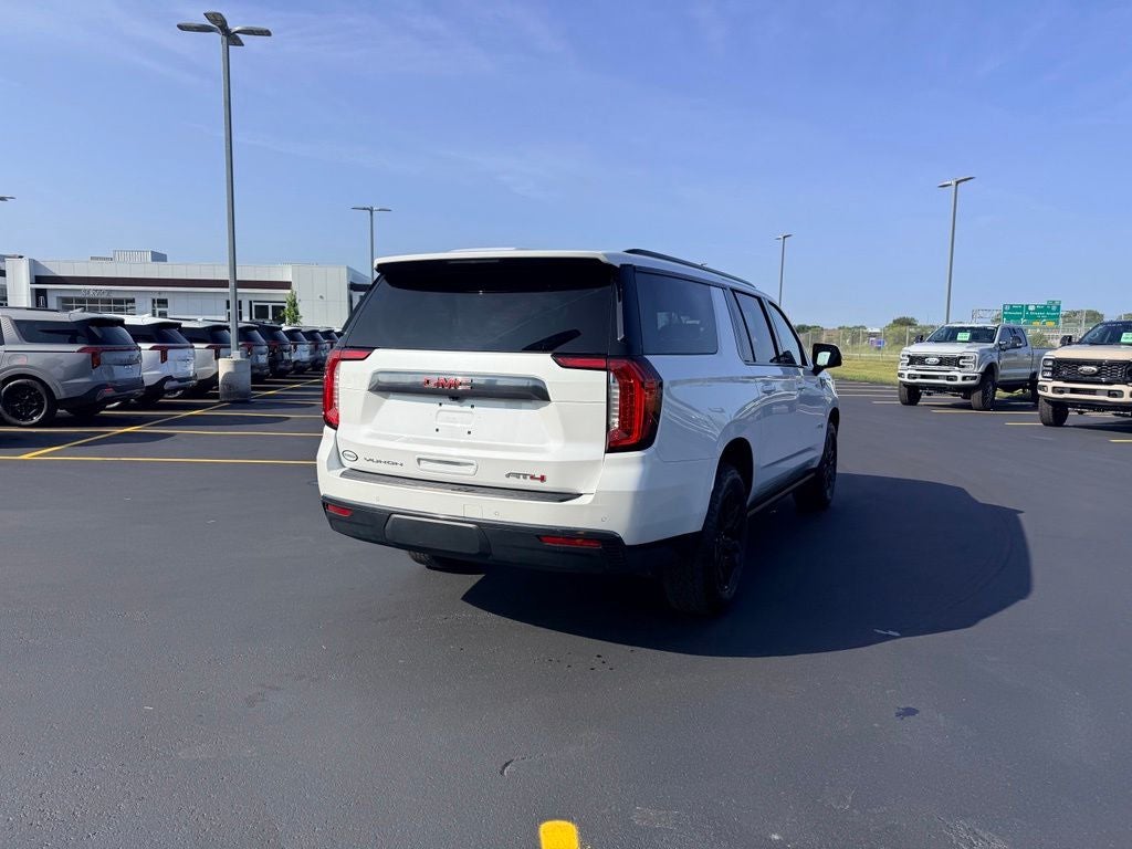 2023 GMC Yukon XL AT4