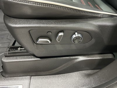 2025 GMC Yukon AT4 Ultimate