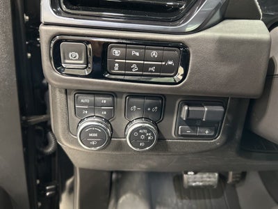 2025 GMC Yukon AT4 Ultimate