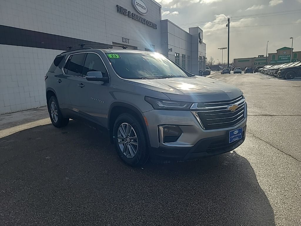 2023 Chevrolet Traverse LT Leather