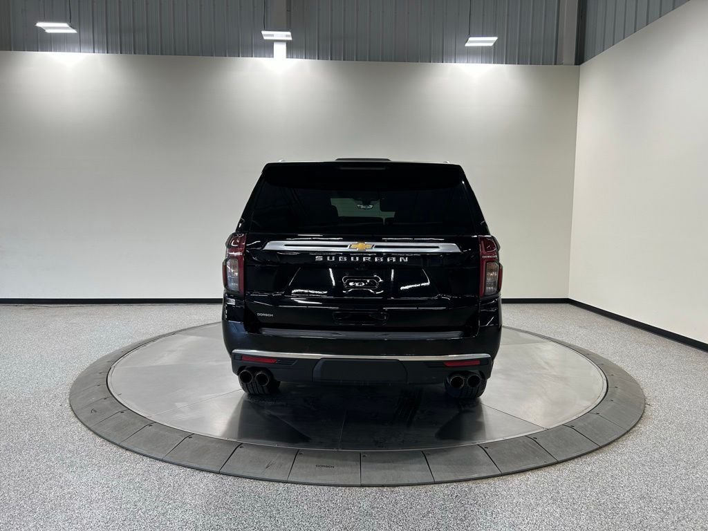2021 Chevrolet Suburban High Country