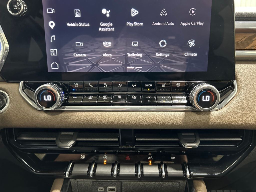 2024 GMC Canyon Denali