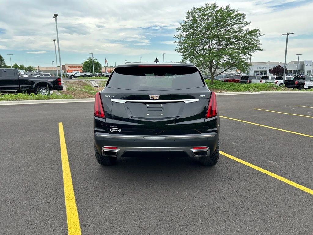 2021 Cadillac XT5 Premium Luxury