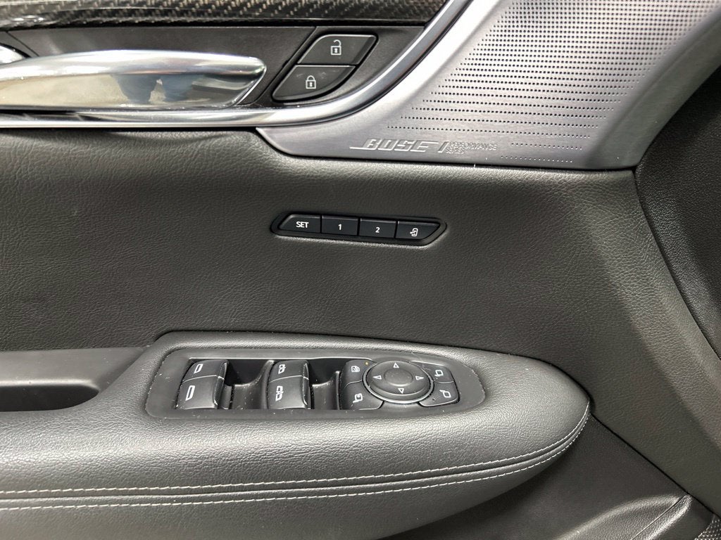 2020 Cadillac XT6 Sport