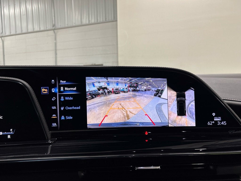 2023 Cadillac Escalade ESV Sport