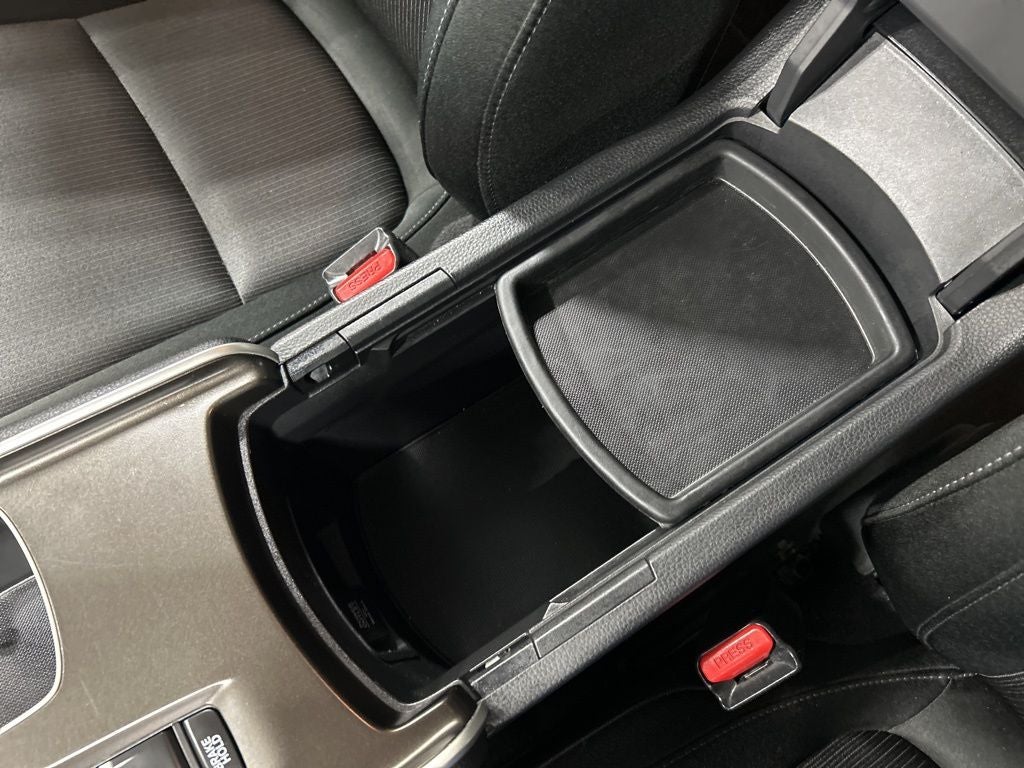 2019 Honda Accord Hybrid Base