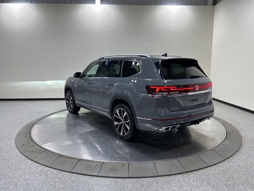 2025 Volkswagen Atlas 2.0T SEL Premium R-Line