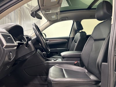 2021 Volkswagen Atlas 3.6L V6 SE w/Technology