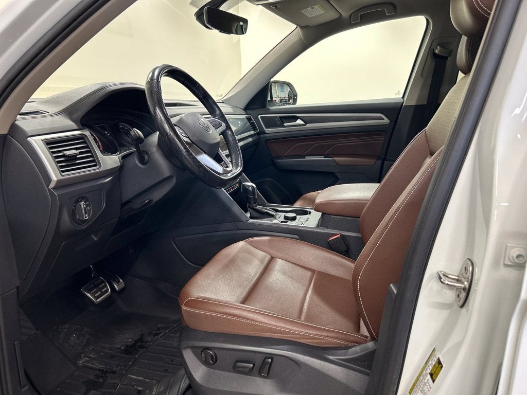 2021 Volkswagen Atlas 3.6L V6 SE w/Technology R-Line