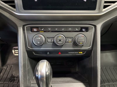2021 Volkswagen Atlas 3.6L V6 SE w/Technology R-Line