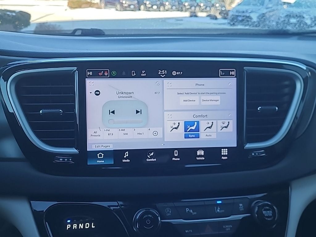 2024 Chrysler Pacifica Touring L