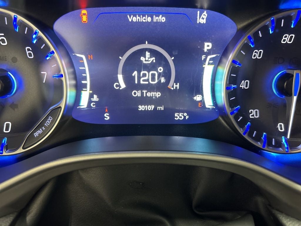 2025 Chrysler Pacifica Select