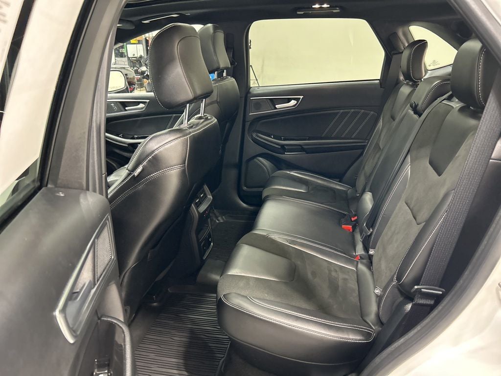 2020 Ford Edge ST